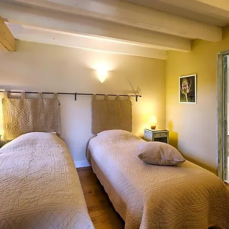 La Grange D'oustaud Bed & Breakfast Vérac