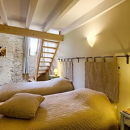 La Grange D'oustaud Bed & Breakfast Vérac