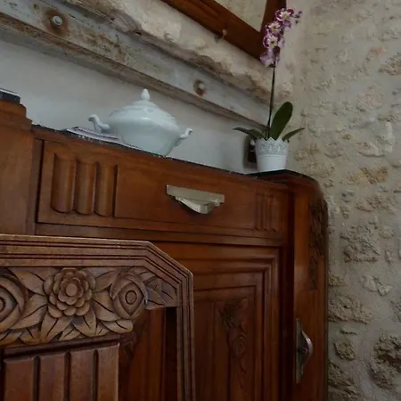 La Grange D'oustaud Bed & Breakfast