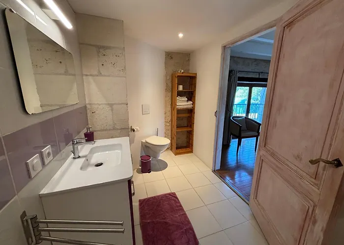 La Grange D'oustaud Bed and breakfast